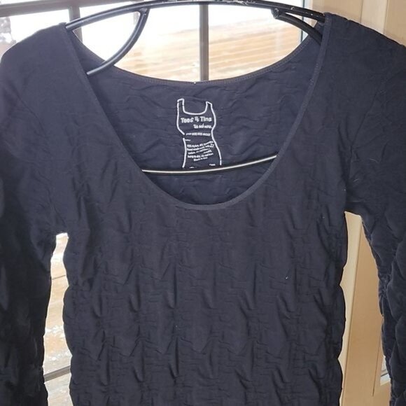 Tees by Tina Neena Groove Black Long Sleeve Stretch‎ Sz. OS Tunic - Picture 2 of 11